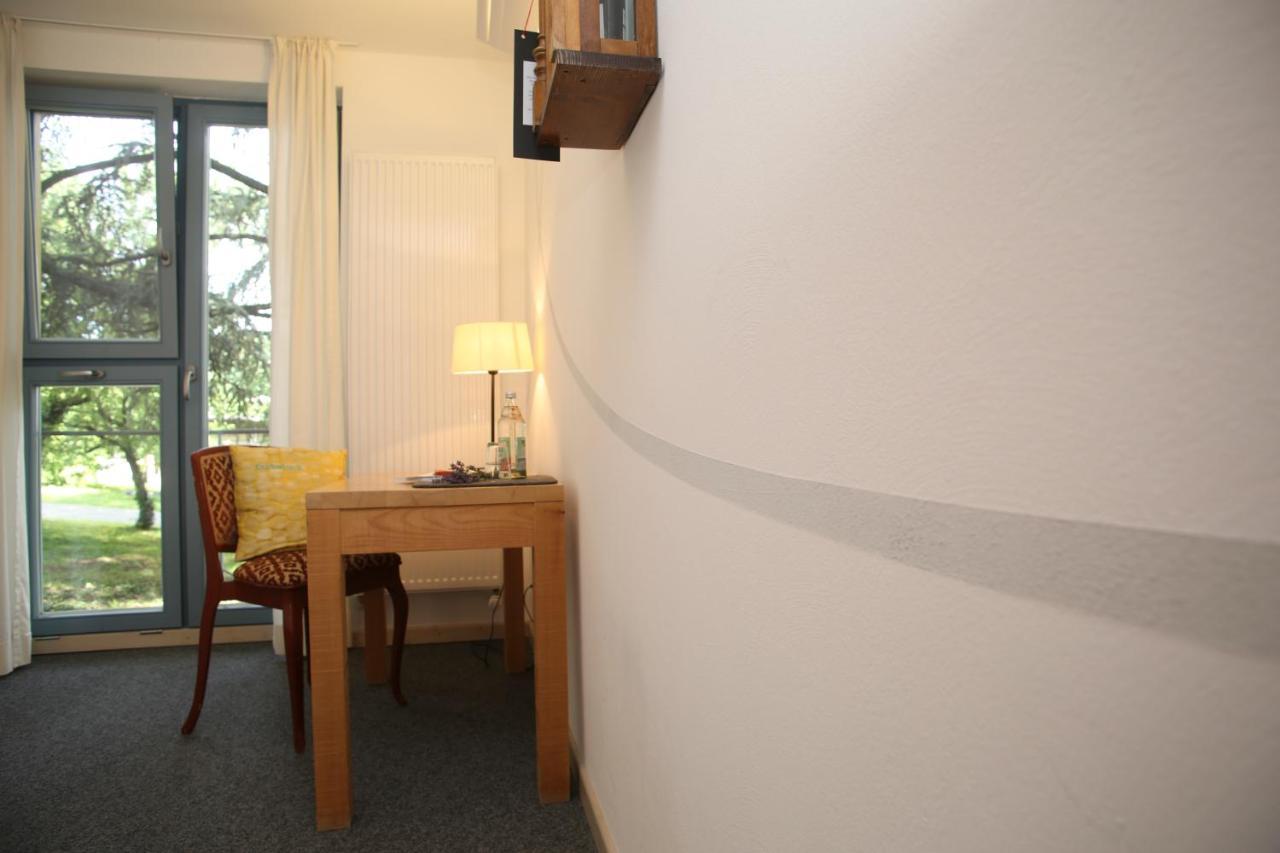 Alanus Gastehaus Hotel Alfter Kültér fotó