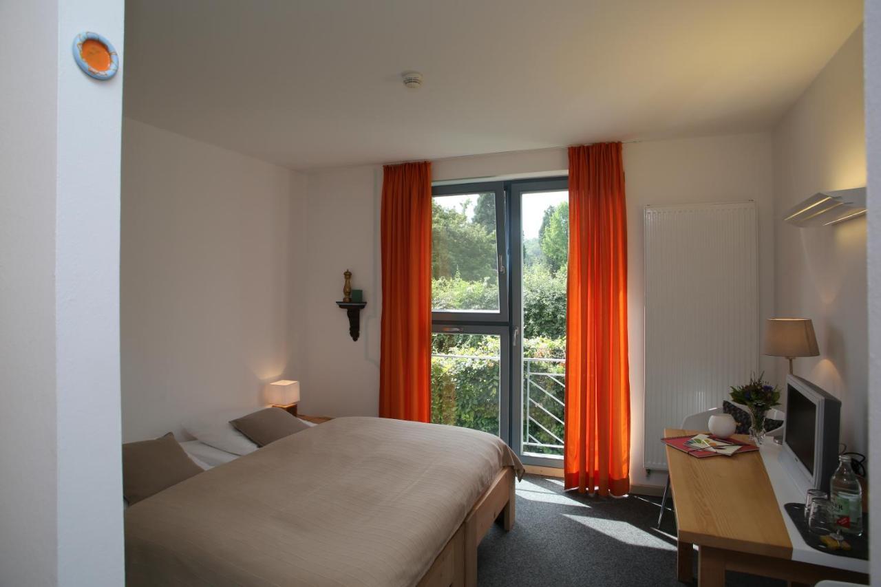 Alanus Gastehaus Hotel Alfter Kültér fotó